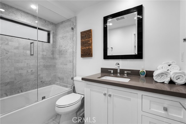 112 30th Street, Newport Beach CA: https://media.crmls.org/medias/d94a476c-e839-4e1f-9825-385672189869.jpg
