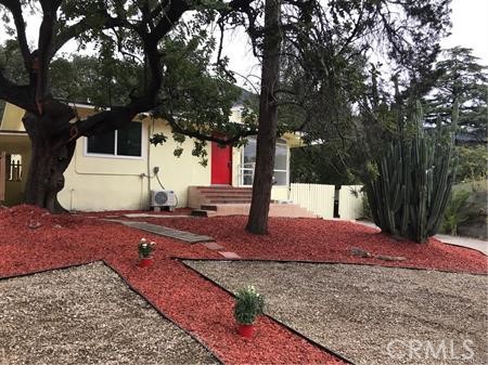 181 E Alegria Avenue, Sierra Madre, CA 91024