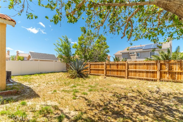 Detail Gallery Image 23 of 25 For 36915 Royce Ct, Palmdale,  CA 93552 - 3 Beds | 2 Baths