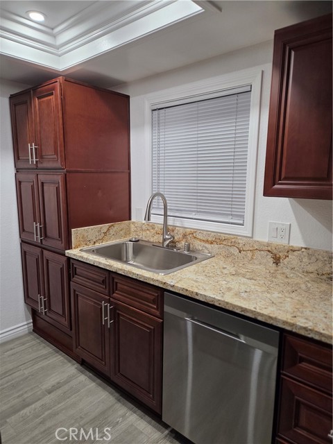 Detail Gallery Image 6 of 16 For 128 Wiseman Way #C,  Upland,  CA 91786 - 2 Beds | 1 Baths