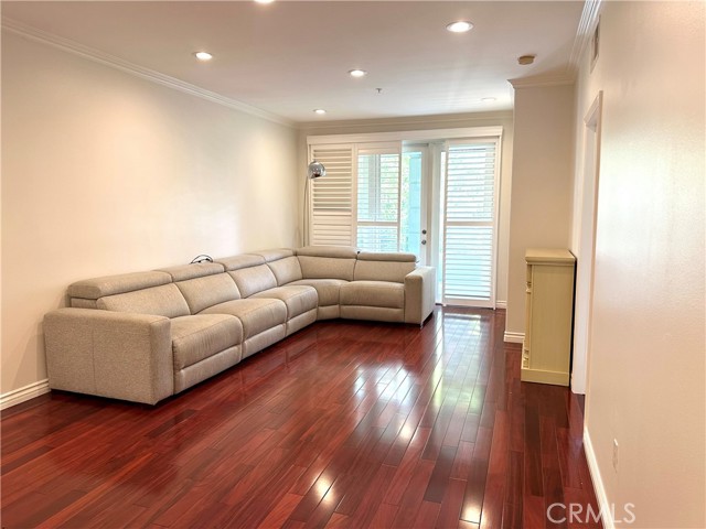 Detail Gallery Image 10 of 24 For 2243 Martin #117,  Irvine,  CA 92612 - 2 Beds | 2 Baths