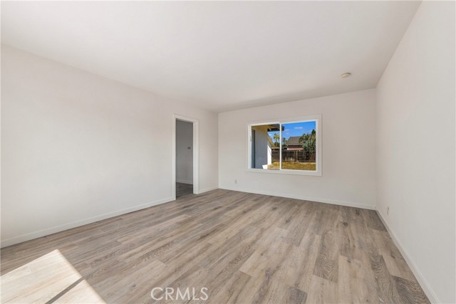 883 East Columbia Avenue photo 9