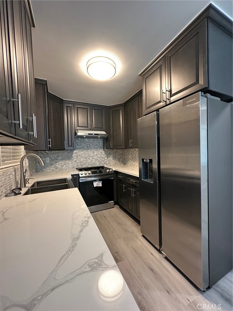 260 Linda Rosa Avenue #6