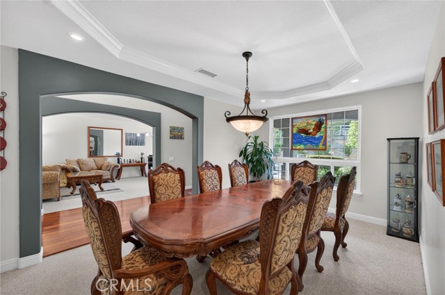 Detail Gallery Image 11 of 74 For 30810 Avenida Del Reposo, Temecula,  CA 92591 - 5 Beds | 3/1 Baths