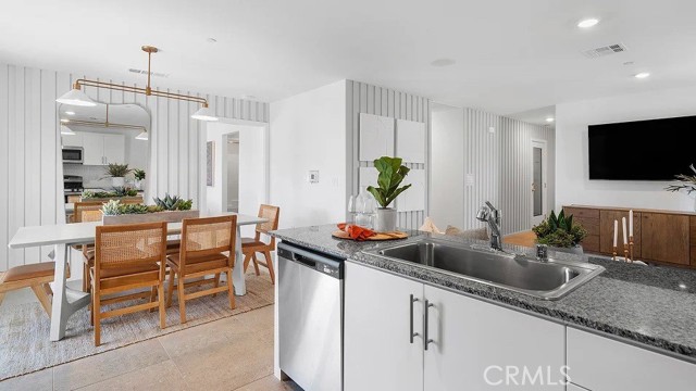 Detail Gallery Image 4 of 19 For 79327 Valor Ln, Indio,  CA 92203 - 3 Beds | 2 Baths