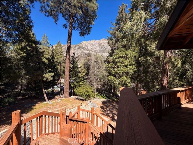 Detail Gallery Image 4 of 25 For 39503 Prospect, Forest Falls,  CA 92339 - 4 Beds | 3/1 Baths