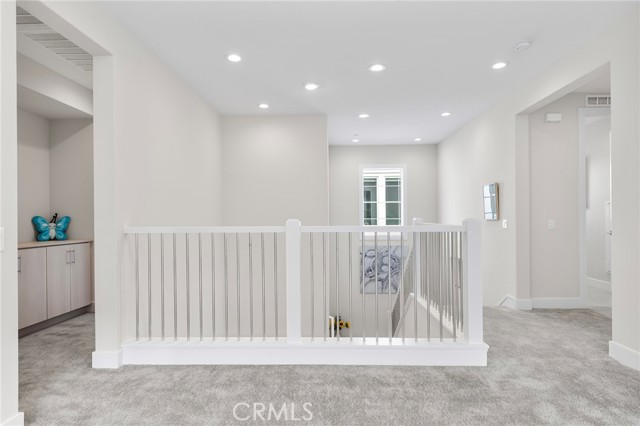 390 Riverbend, Lake Forest CA: https://media.crmls.org/medias/d94ec2a8-a44d-4ee3-a70a-af2708d5cef7.jpg