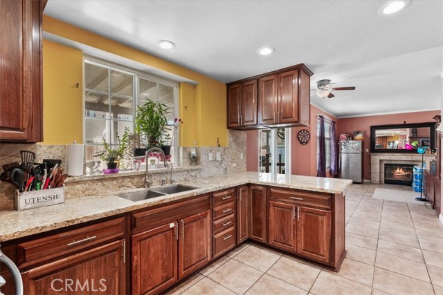 Detail Gallery Image 14 of 40 For 14542 Hackamore Rd, Victorville,  CA 92392 - 4 Beds | 2/1 Baths