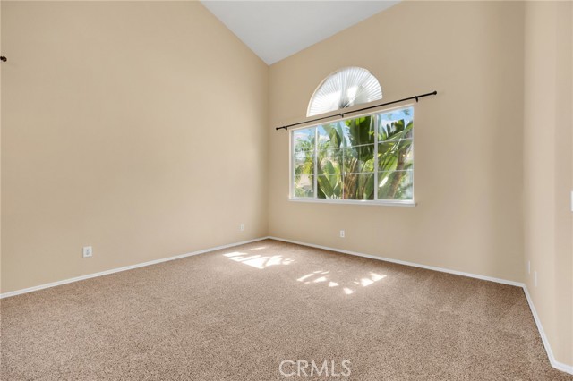 Detail Gallery Image 5 of 35 For 930 via Blairo, Corona,  CA 92879 - 5 Beds | 3 Baths