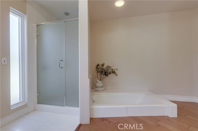 Detail Gallery Image 11 of 23 For 264 W Sonora, Claremont,  CA 91711 - 4 Beds | 2 Baths