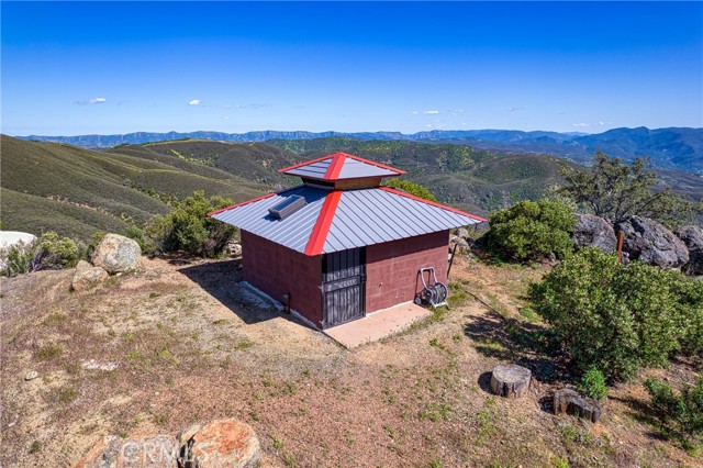 Detail Gallery Image 45 of 49 For 864 Watertrough Rd, Clearlake Oaks,  CA 95423 - 1 Beds | 1/1 Baths