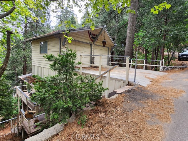 Detail Gallery Image 9 of 58 For 1023 Mercury, Crestline,  CA 92325 - 2 Beds | 1 Baths