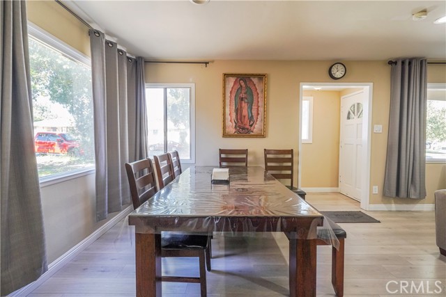 Detail Gallery Image 12 of 43 For 1223 W 27th, San Bernardino,  CA 92405 - 3 Beds | 1 Baths