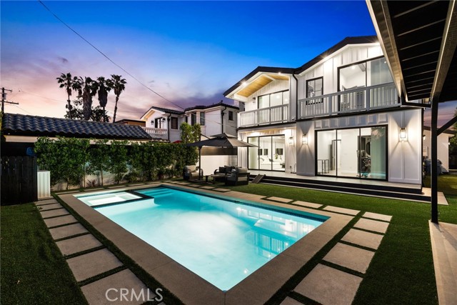 535 N Sierra Bonita Avenue, Los Angeles CA: https://media.crmls.org/medias/d9525ba4-9a84-4f15-aadf-3e1f7375acac.jpg