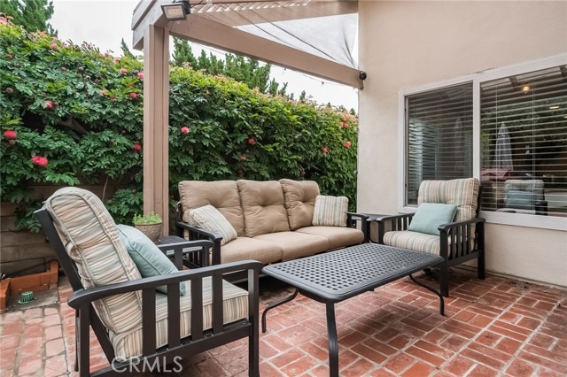 28712 Mount Rose Road, Rancho Palos Verdes, California 90275, 4 Bedrooms Bedrooms, ,3 BathroomsBathrooms,Residential,Sold,Mount Rose,SB17037094