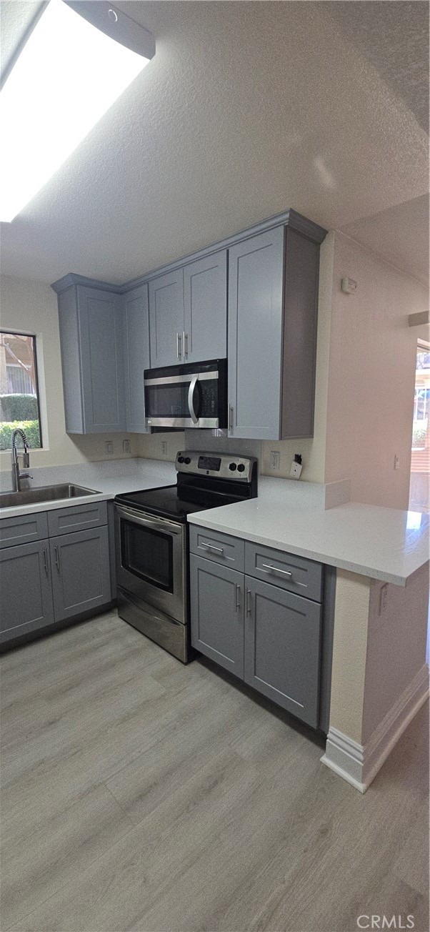 Detail Gallery Image 6 of 20 For 2525 San Gabriel Way #107,  Corona,  CA 92882 - 1 Beds | 1 Baths