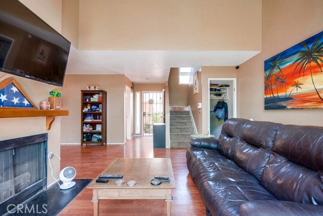 596 Parkview Drive, Lake Elsinore CA: https://media.crmls.org/medias/d95377bd-1354-4d47-bfdc-fef4755b3d4c.jpg