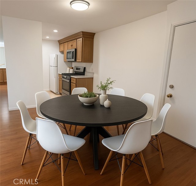 Front Image Thumbnail for CRSR25262204