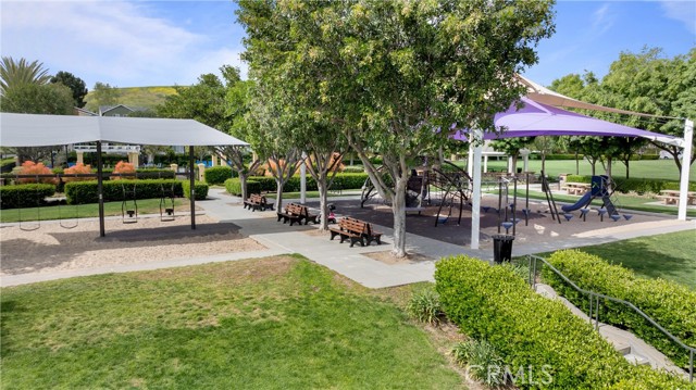 5 Orange Blossom Circle, Mission Viejo CA: https://media.crmls.org/medias/d953fe09-7f76-4b5e-bcff-1e0e84a4dbcc.jpg