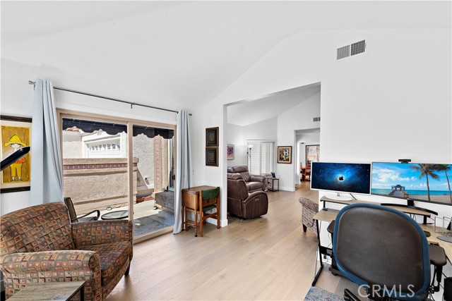 Detail Gallery Image 12 of 52 For 28051 via Tirso, Mission Viejo,  CA 92692 - 2 Beds | 2 Baths