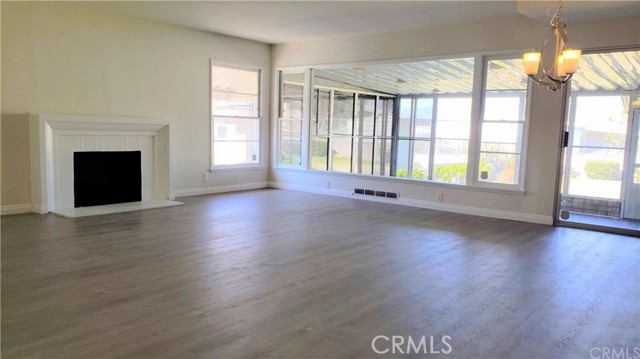 Detail Gallery Image 2 of 11 For 24500 University Ave, Loma Linda,  CA 92354 - 3 Beds | 2 Baths