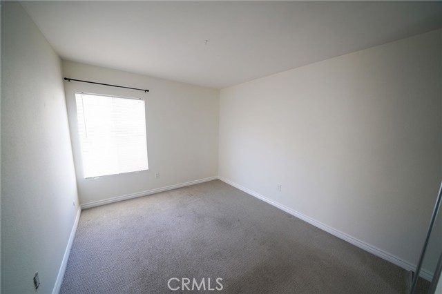 Detail Gallery Image 12 of 17 For 18350 Hatteras Street, Tarzana,  CA 91356 - 2 Beds | 2 Baths