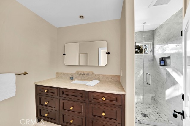 Detail Gallery Image 51 of 71 For 1962 Lower Lake Dr, North Tustin,  CA 92705 - 6 Beds | 7/1 Baths