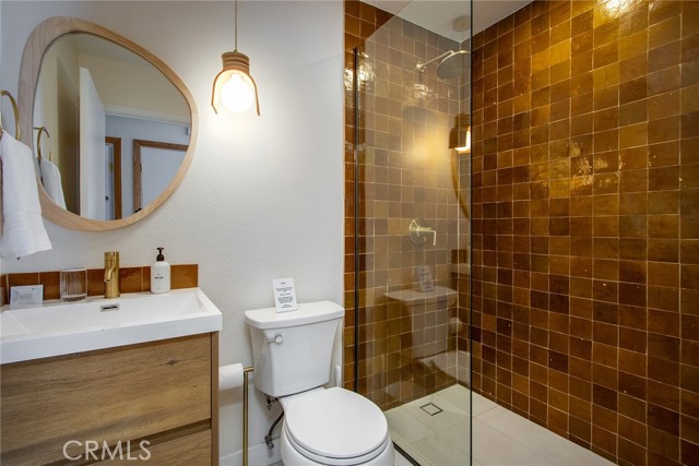 61584 Pueblo Trail, Joshua Tree CA: https://media.crmls.org/medias/d9582ce1-04c9-493c-90c0-be3ea8099e9e.jpg