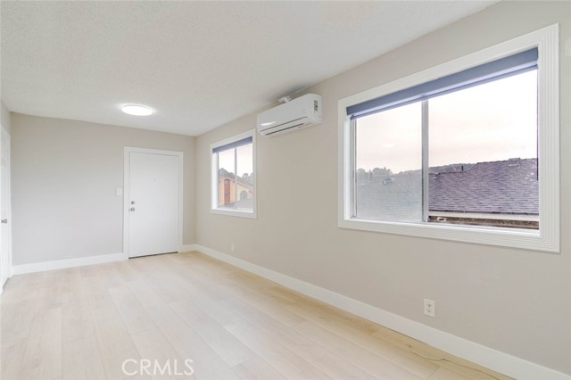 Detail Gallery Image 5 of 17 For 7137 Greeley St #7,  Tujunga,  CA 91042 - 2 Beds | 1 Baths