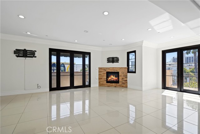 462 S Maple Drive, Beverly Hills CA: https://media.crmls.org/medias/d959b7c2-2903-4f43-ac6f-fd046e46148d.jpg