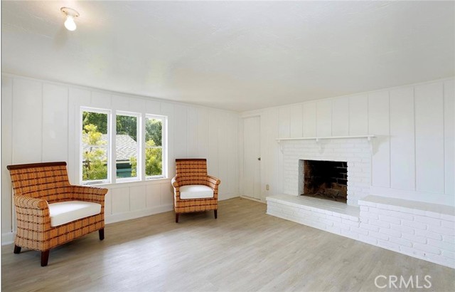 Detail Gallery Image 22 of 34 For 394 Moss St, Laguna Beach,  CA 92651 - 3 Beds | 2/1 Baths