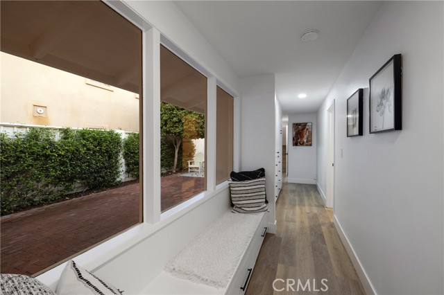 Detail Gallery Image 18 of 23 For 221 Larkspur Ave, Corona Del Mar,  CA 92625 - 4 Beds | 3 Baths