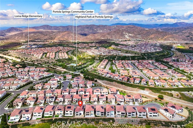 118 Sunnybank, Irvine CA: https://media.crmls.org/medias/d95c4aa0-fdb0-4502-adfd-bc3862a0e53f.jpg