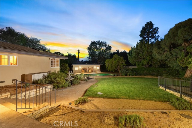 840 W Orange Grove Avenue, Arcadia CA: https://media.crmls.org/medias/d95df17d-6be6-47df-bfb1-96e13772fdf2.jpg