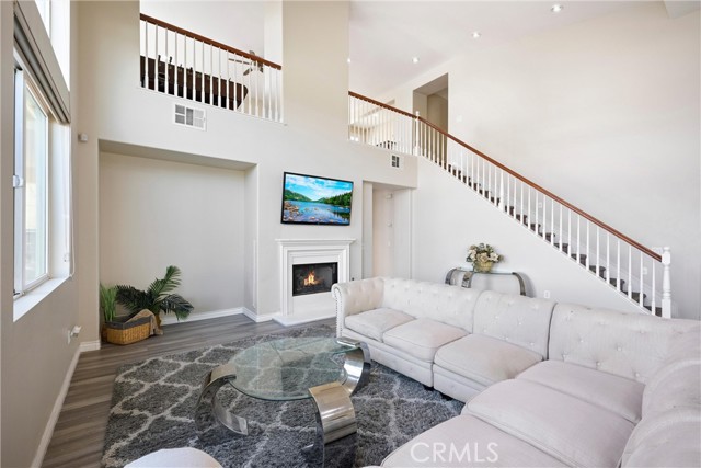 Image 6 of 49 For 25 Volta Del Tintori Street