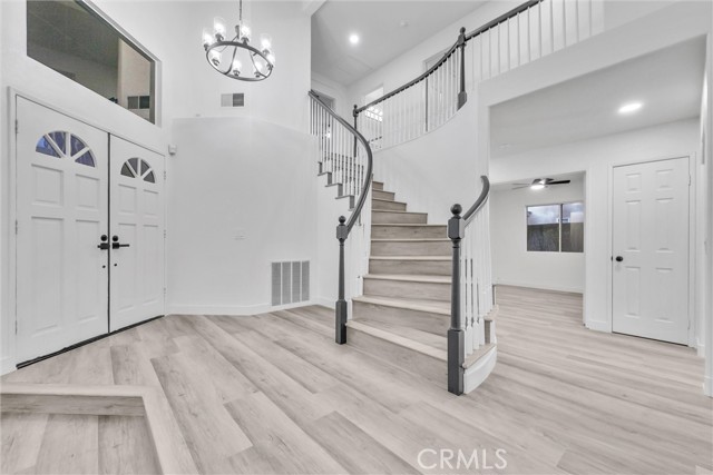 Detail Gallery Image 19 of 42 For 13219 Gold Rush, Corona,  CA 92883 - 4 Beds | 3 Baths