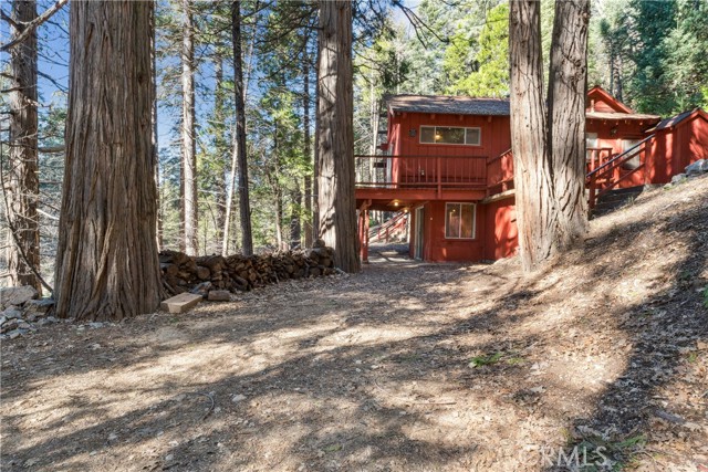 Detail Gallery Image 32 of 52 For 465 Blue Jay Canyon Road, Blue Jay,  CA 92317 - 3 Beds | 2 Baths