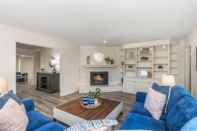 3125 Yukon Avenue, Costa Mesa CA: https://media.crmls.org/medias/d9607b88-d5ac-4200-8901-e472335229bf.jpg