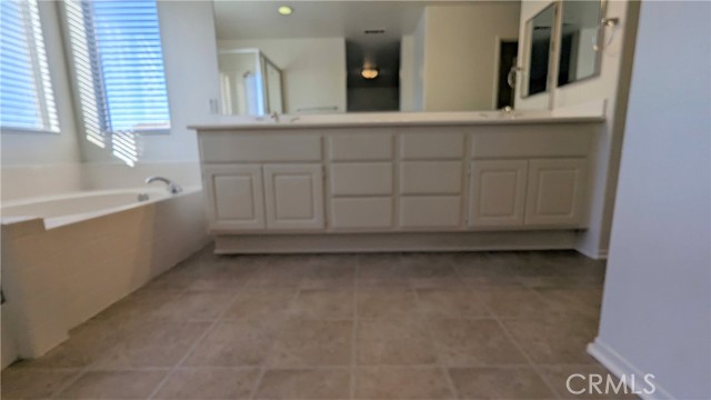 Detail Gallery Image 21 of 25 For 15704 Danbury, Chino Hills,  CA 91709 - 3 Beds | 3 Baths