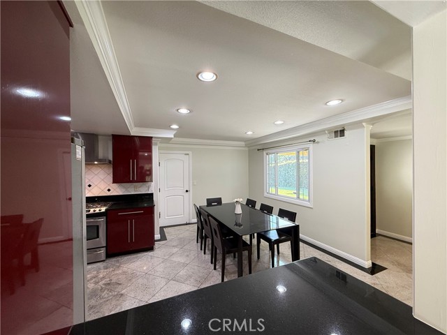 Detail Gallery Image 10 of 43 For 3071 Platte, Costa Mesa,  CA 92626 - 3 Beds | 2 Baths