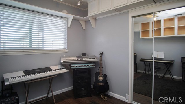 Detail Gallery Image 31 of 48 For 911 E Evergreen Ave, Santa Maria,  CA 93454 - 4 Beds | 2 Baths