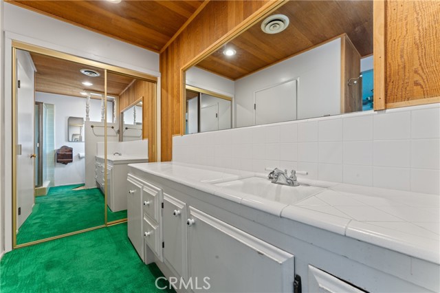 Detail Gallery Image 35 of 38 For 2919 Panorama Dr, Bakersfield,  CA 93306 - 3 Beds | 2/1 Baths