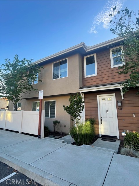 1312 Shoshone Falls Drive, Ramona CA: https://media.crmls.org/medias/d9631d57-3c5d-40bc-90ff-8727be4b999d.jpg