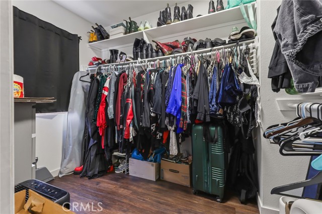 Detail Gallery Image 18 of 38 For 13243 Vanowen #2,  North Hollywood,  CA 91605 - 2 Beds | 3 Baths