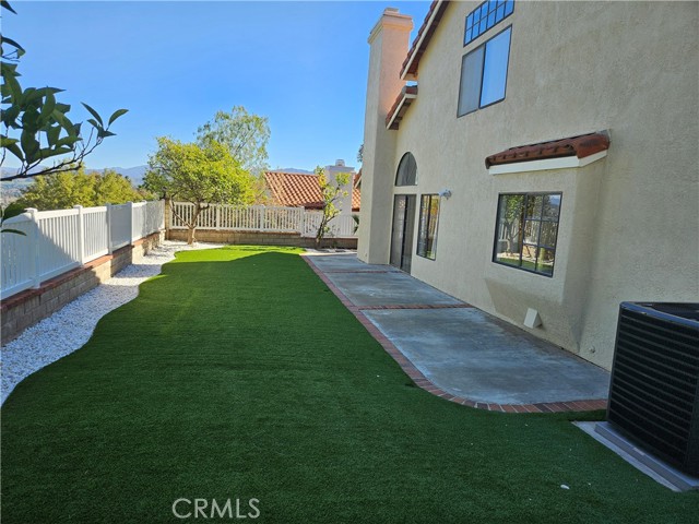 Detail Gallery Image 29 of 33 For 24825 Laurelcrest, Stevenson Ranch,  CA 91381 - 4 Beds | 3 Baths