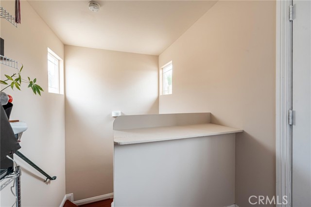 Detail Gallery Image 22 of 29 For 10130 Commerce Ave #2,  Tujunga,  CA 91042 - 2 Beds | 2 Baths