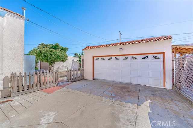Detail Gallery Image 46 of 46 For 412 S Burris Ave, Compton,  CA 90221 - 3 Beds | 2 Baths
