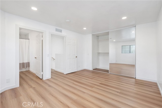 Detail Gallery Image 31 of 34 For 18435 Keswick #10,  Reseda,  CA 91335 - 2 Beds | 2/1 Baths