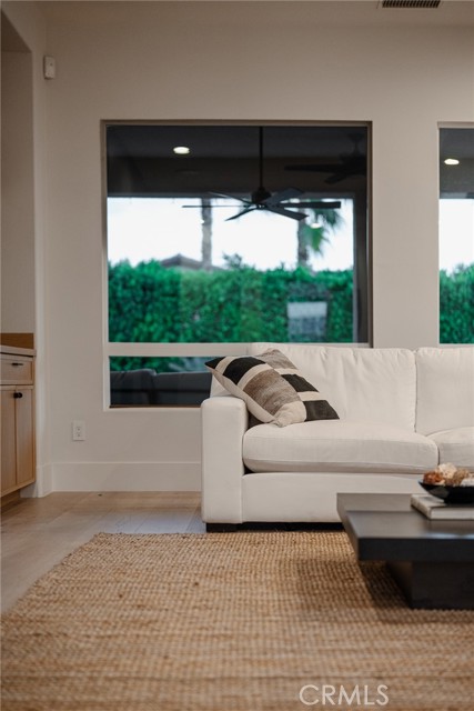 Detail Gallery Image 3 of 61 For 74069 Jeri Ln, Palm Desert,  CA 92211 - 4 Beds | 3/1 Baths