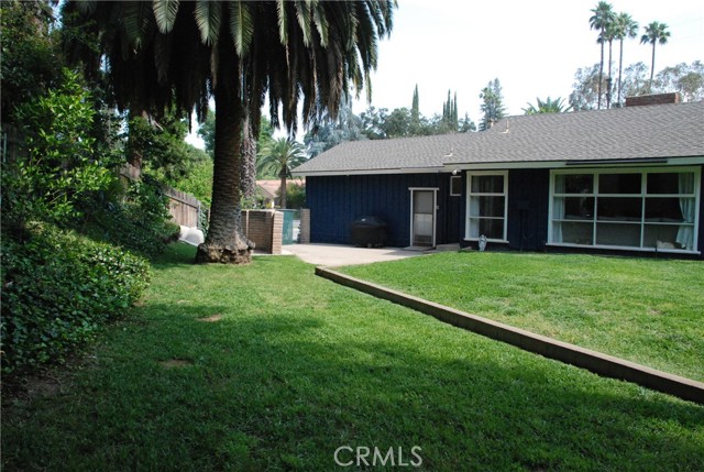 360 Campbell Avenue, Redlands CA: https://media.crmls.org/medias/d965672d-4ed1-4da6-aa61-fa4675451672.jpg